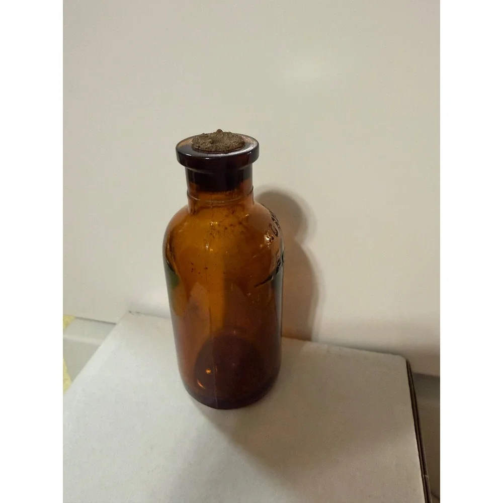 Illinois Glass Company vintage amber